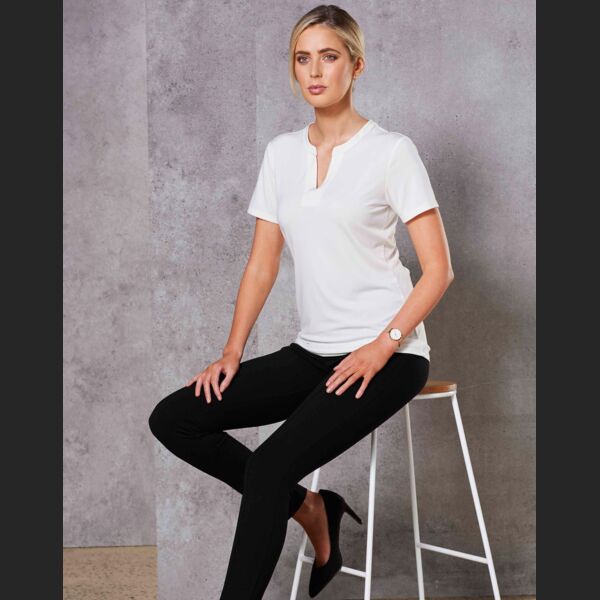 WINNING SPIRIT Ladies Short Sleeve Knit Top Sofia Thumbnail